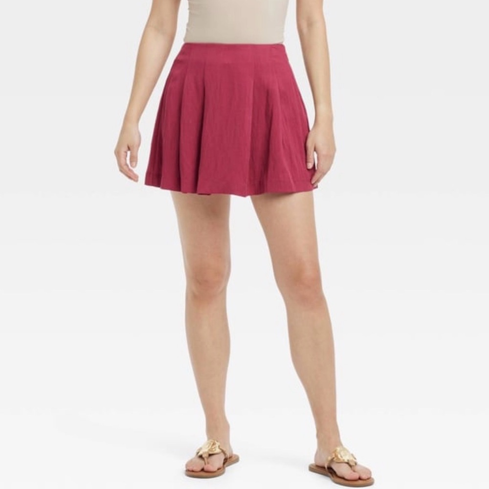 NWT Women’s burgundy high-rise pleated skort skirt W/ Shorts- A New Day - size 8